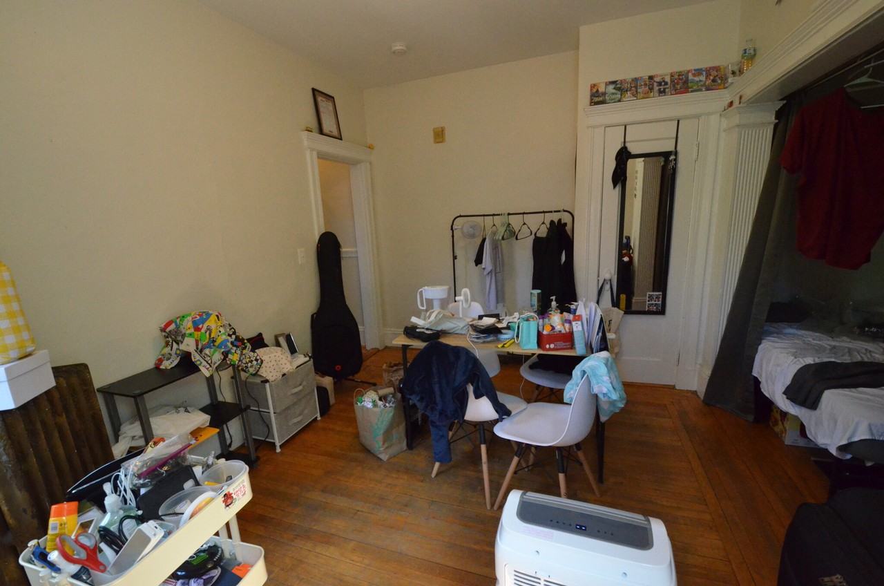 Burbank St #14 - Photo 6 of 9