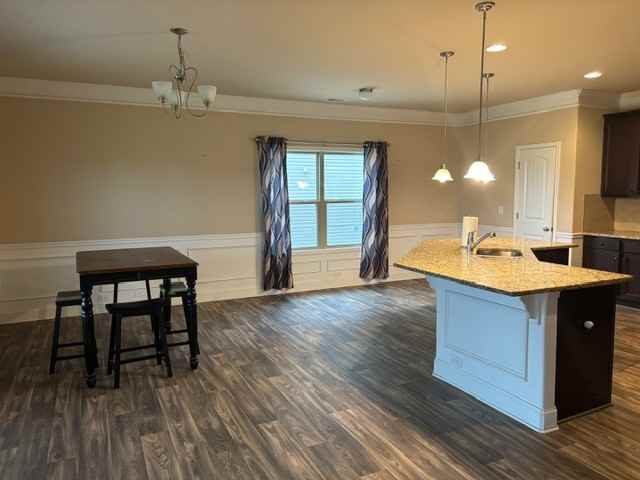 61 Utah St - Photo 2 of 25