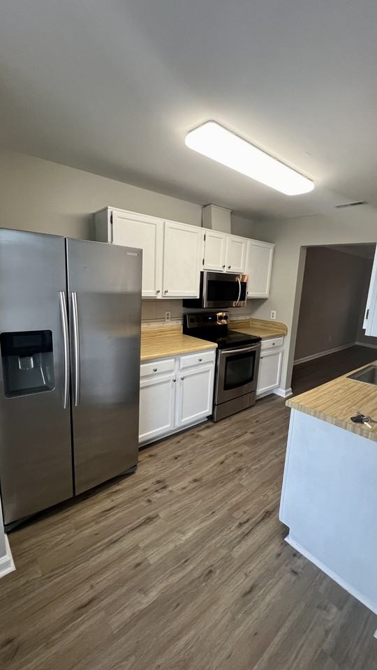 253 Thalia Trace Dr - Photo 3 of 16