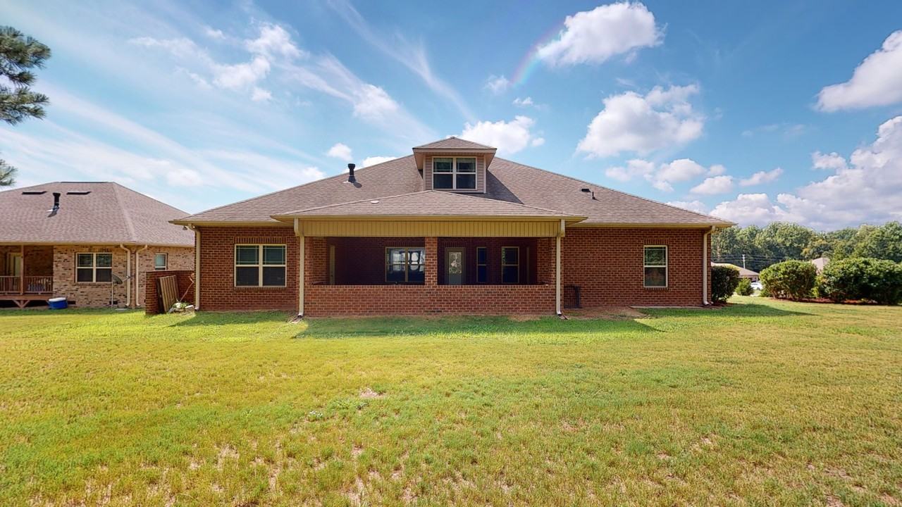 46 Crosscreek Ln - Photo 3 of 8