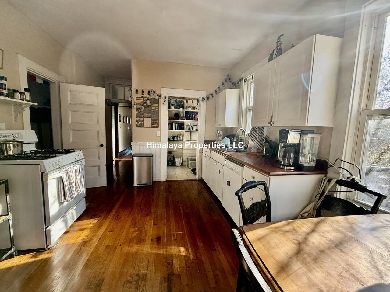 803 Parker St #2 - Photo 2 of 11