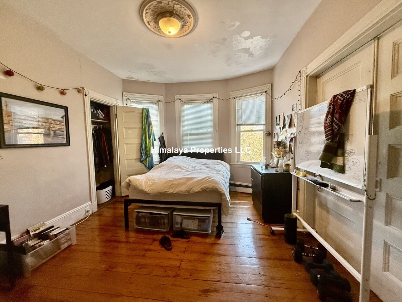 803 Parker St #2 - Photo 5 of 11