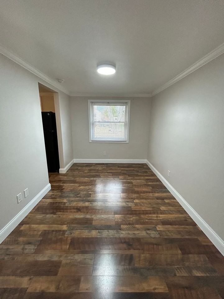 1670 Brodhead Road - Photo 7 of 38