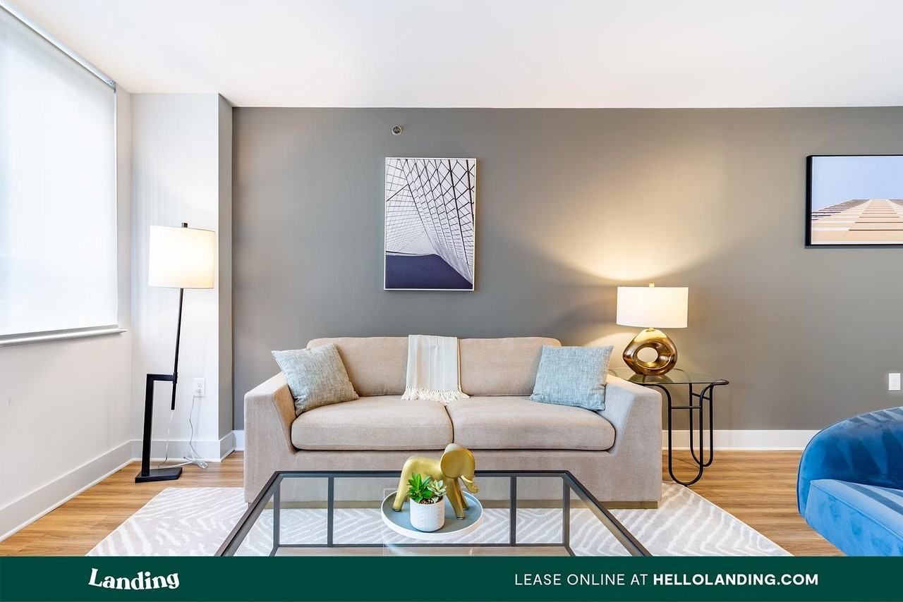 1221 South Eads St - Photo 5 of 50