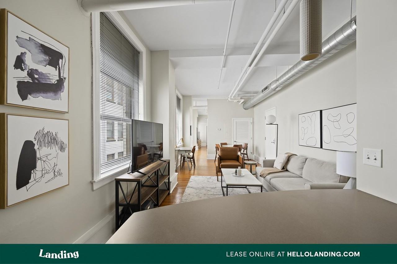 211 Union St - Photo 6 of 50