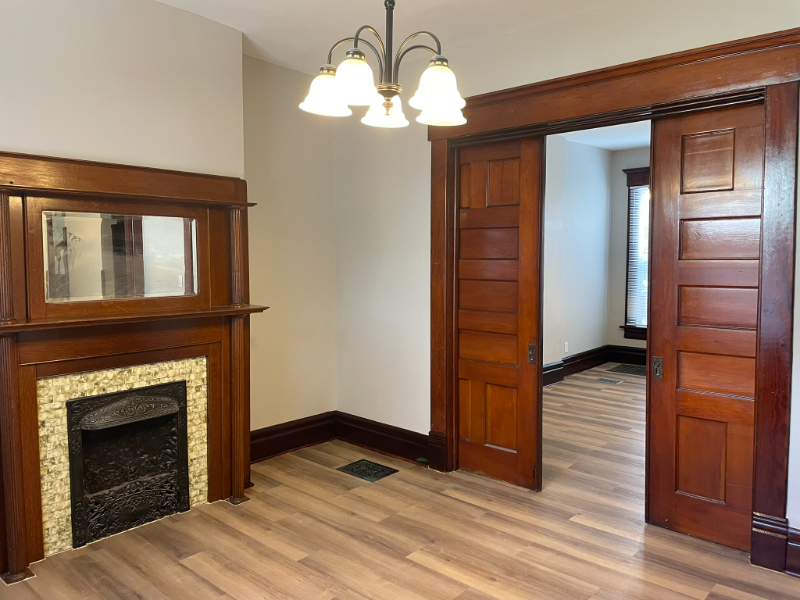 1507 Michigan Ave - Photo 5 of 28