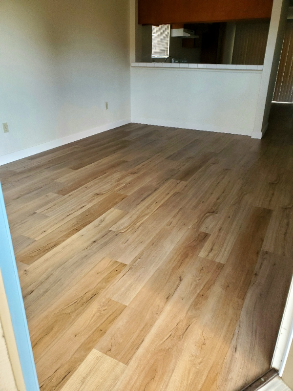 152 20th Century Blvd - Photo 2 of 10