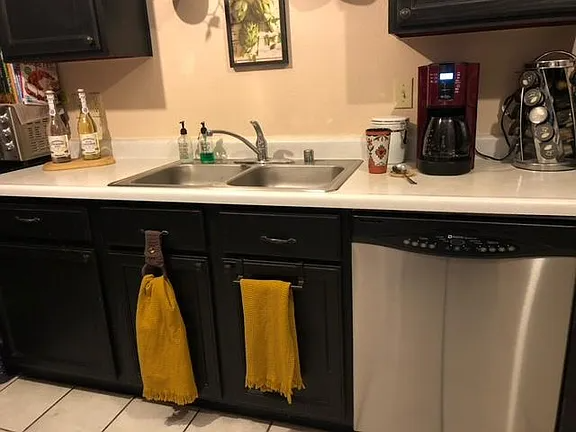 3231 Schumacher St. Ne - Photo 5 of 22