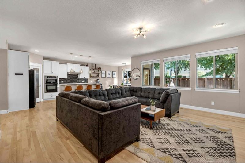 19215 Se 14th Way - Photo 3 of 13