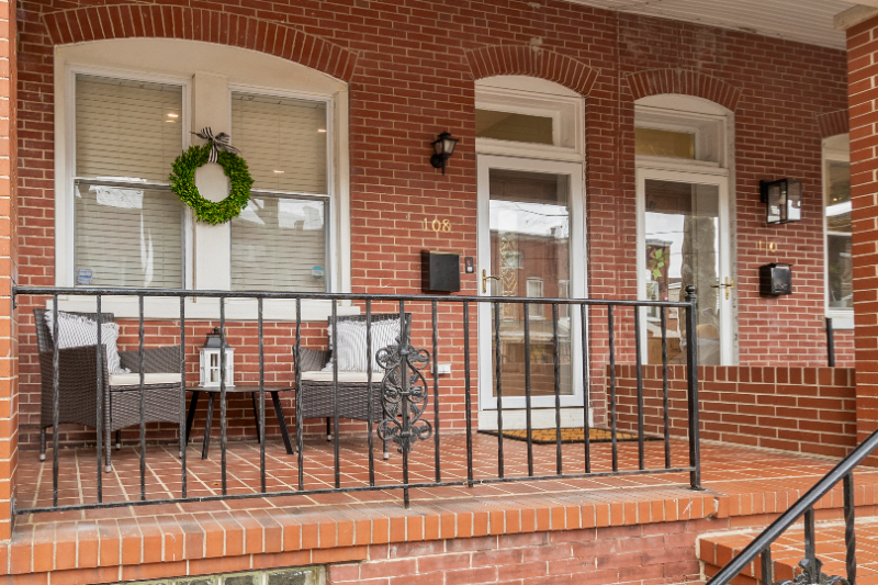 108 Winchester Pl - Photo 2 of 20