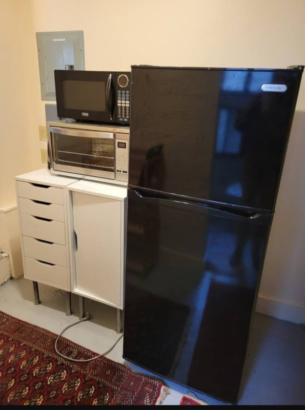 665 Vistamont Ave #A - Photo 3 of 11