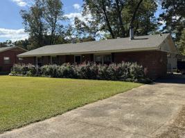 featured image of 714 Avondale Rd