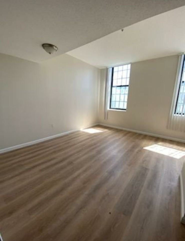 Border City Mills Apartments - Photo 2 of 21