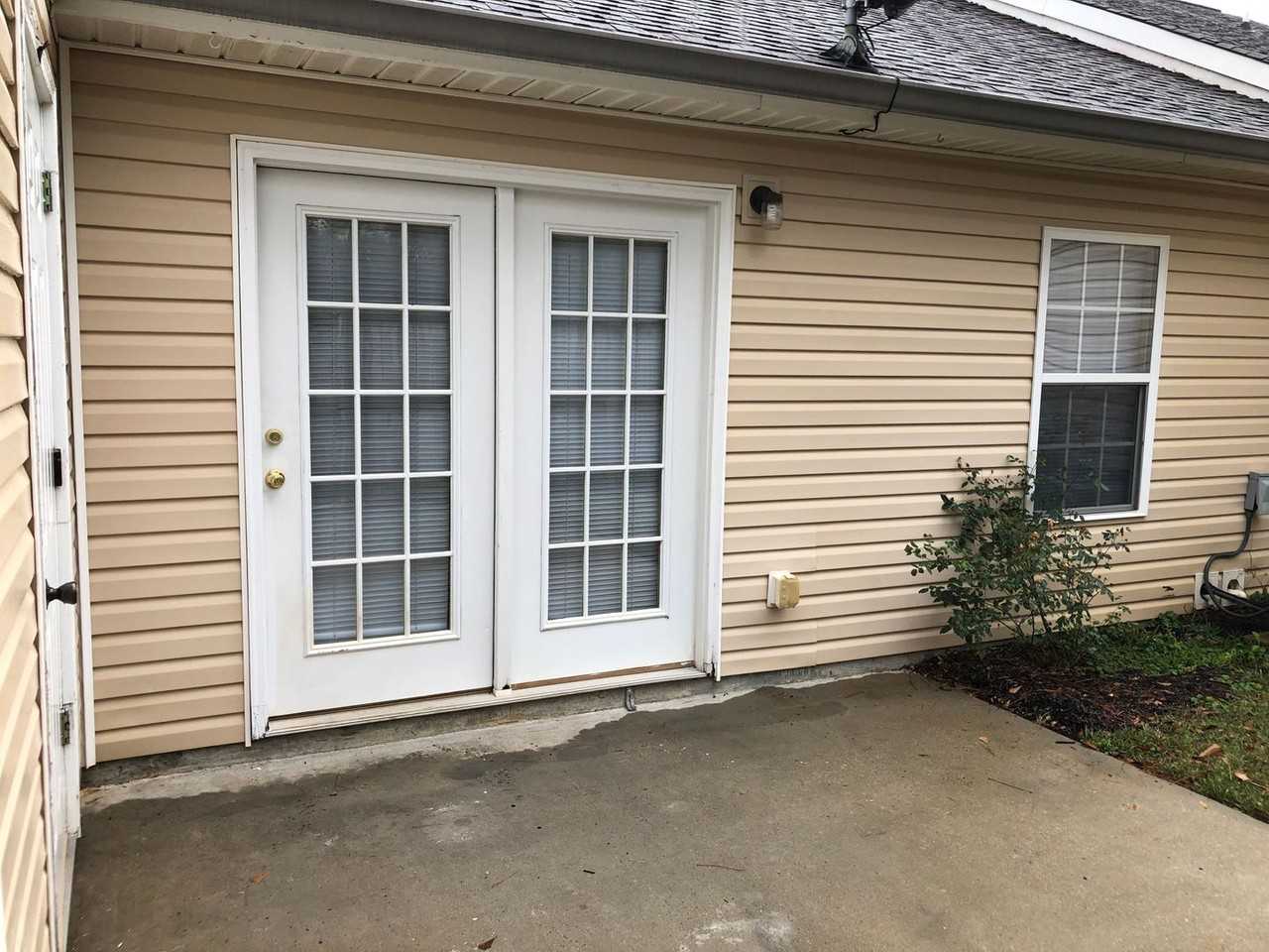 2723 Mclain Ln - Photo 3 of 10