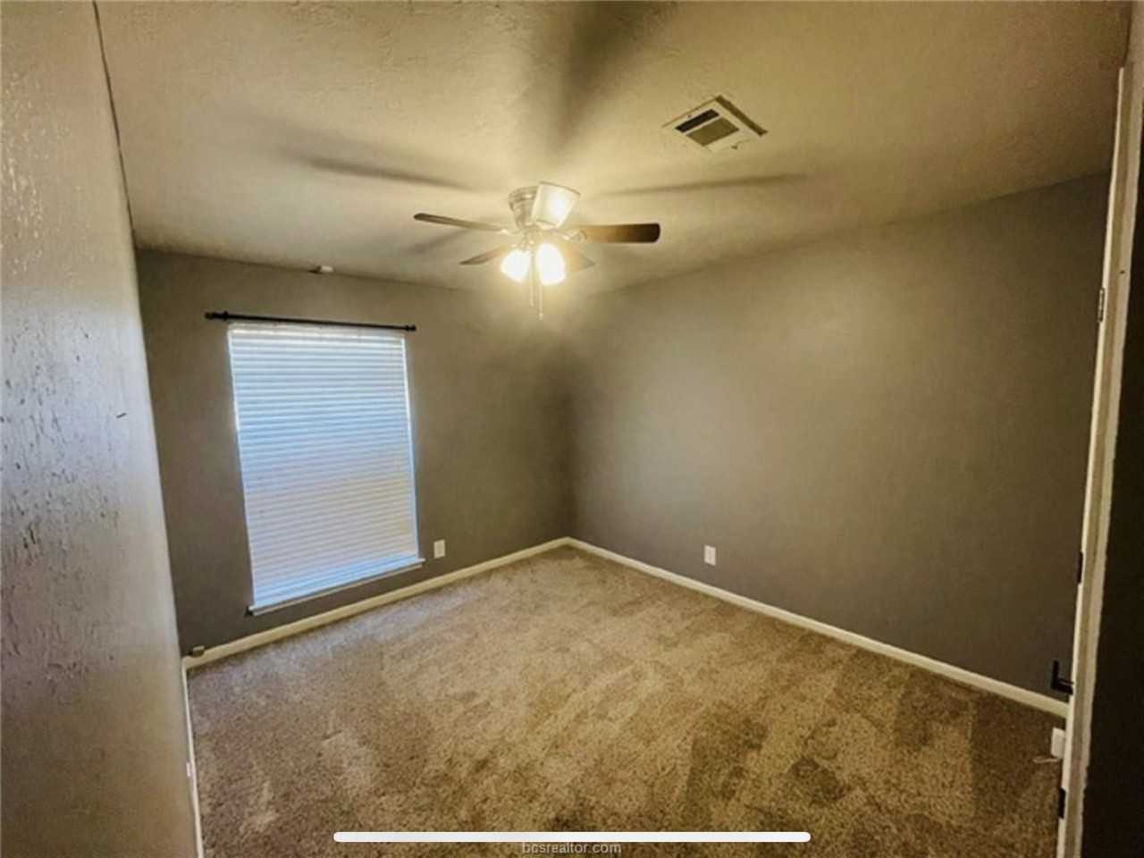 2318 Yosemite Dr #NA - Photo 6 of 8