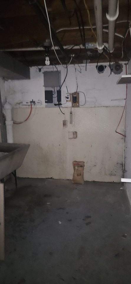 1337 Jeffers St #NA - Photo 7 of 39