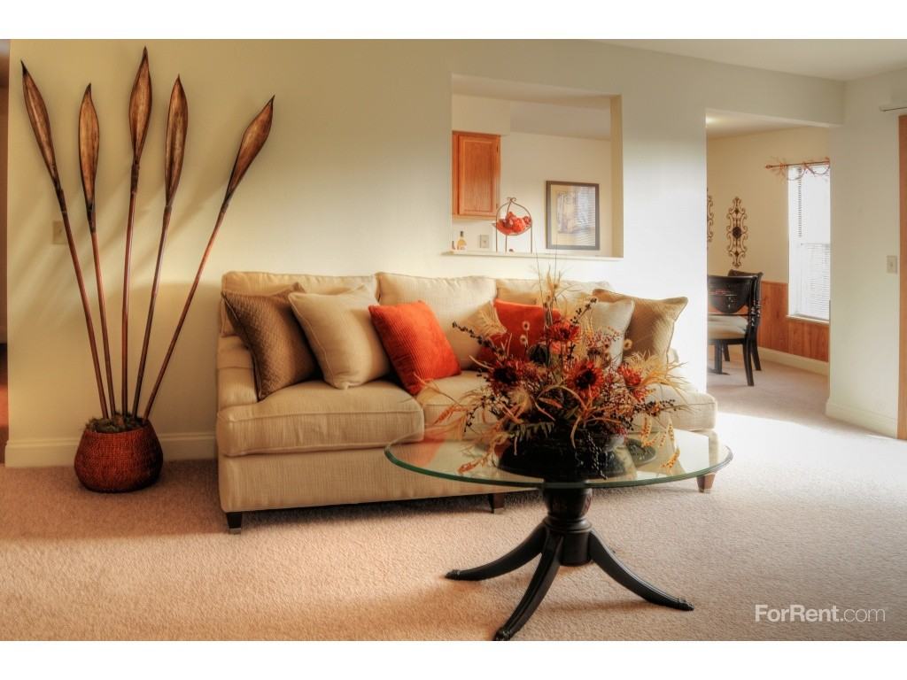 York Creek Apartments - Photo 3 of 19