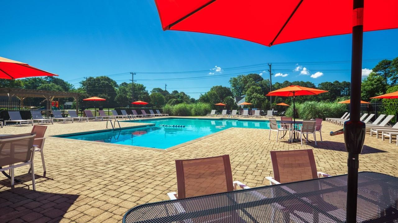 Bayville Apartments - Photo 6 of 51