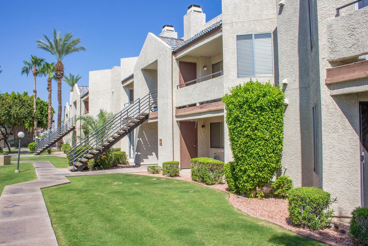 Meadow Glen - Photo 2 of 50