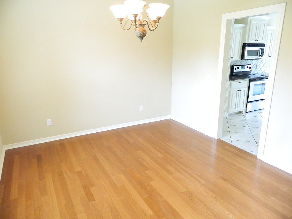 2432 Water Way Dr - Photo 2 of 5