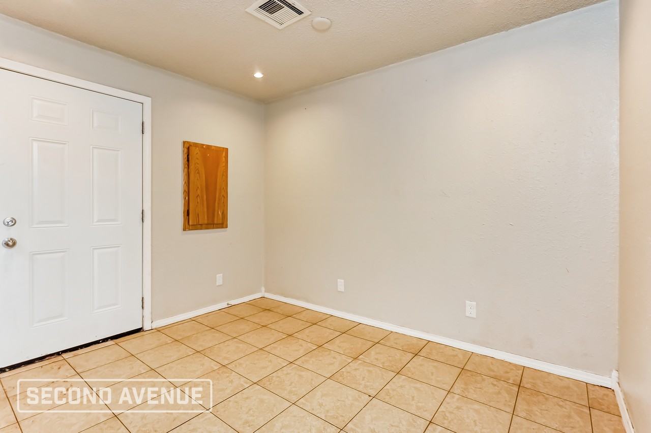 6513 Ashby Ter - Photo 6 of 28