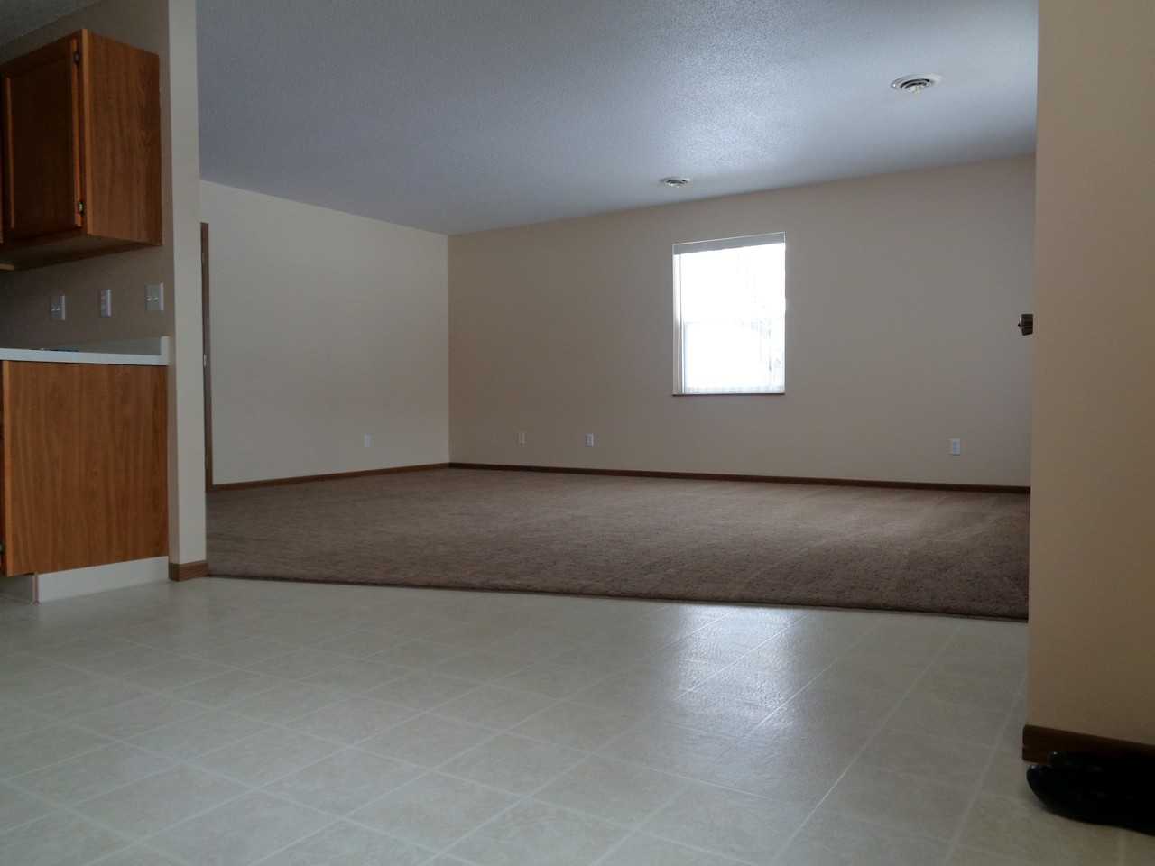 Paulson Park I - Photo 7 of 39