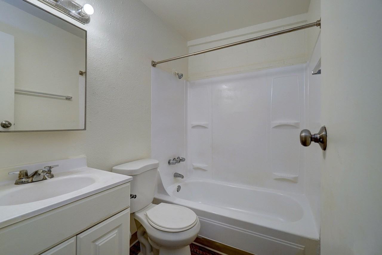 Olive Tree Apartments - Photo 7 of 9