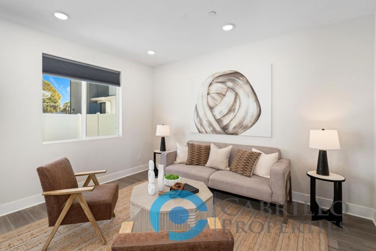 1675 Neptune Ave #1675 - Photo 7 of 50