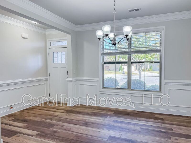 129 Noble Wing Ln - Photo 2 of 15