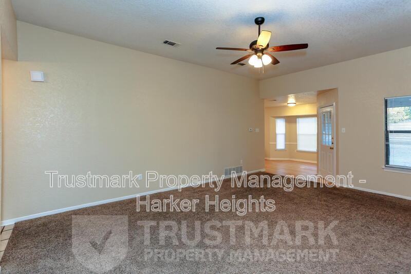 1001 Joe Morse Dr - Photo 3 of 26