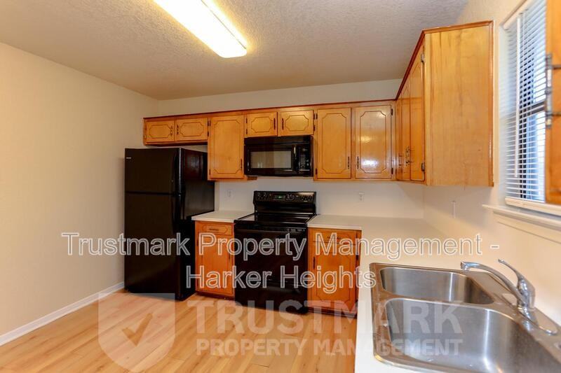 1001 Joe Morse Dr - Photo 7 of 26