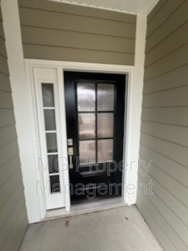 3024 Findley Rd - Photo 3 of 33