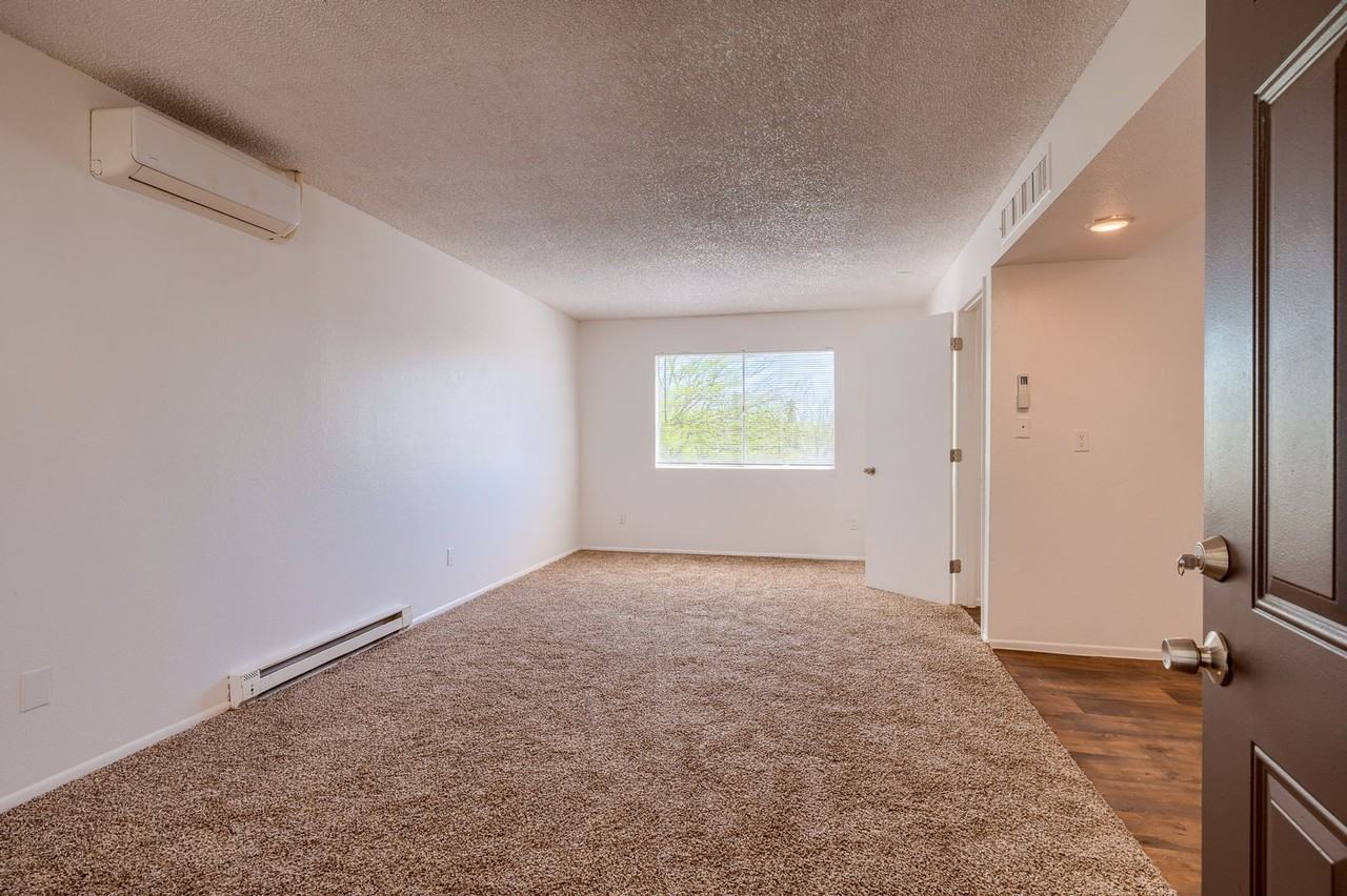 North Central (Stone and Prince), 2 story apartment complex with a/c! - Photo 7 of 20