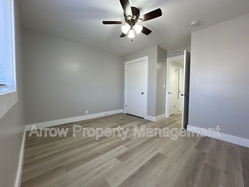1010 N 16th St #A5 - Photo 7 of 11