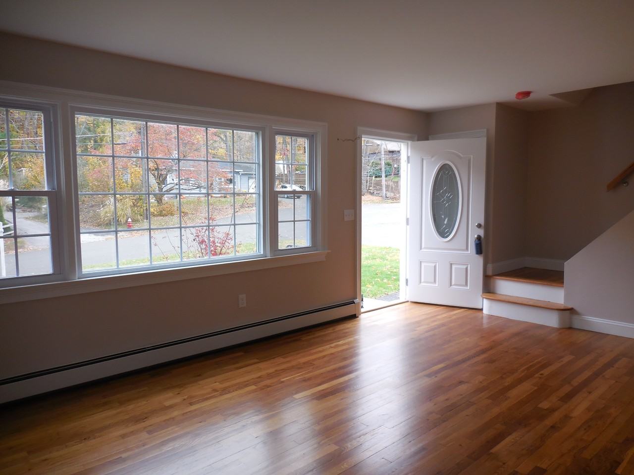 38 Topstone Dr - Photo 3 of 14