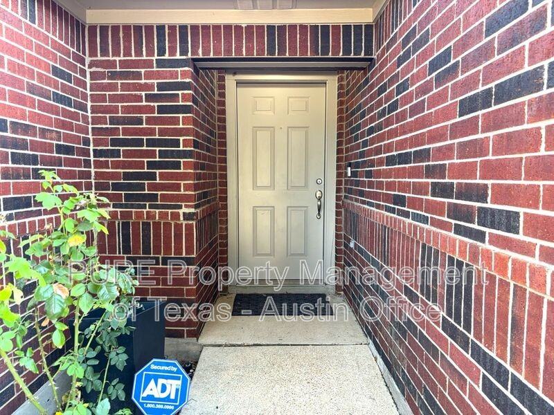 1109 Glendalough Dr - Photo 2 of 24