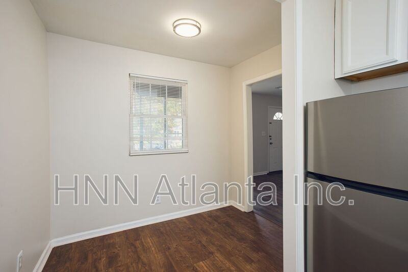 150 Hedges St Se - Photo 3 of 12