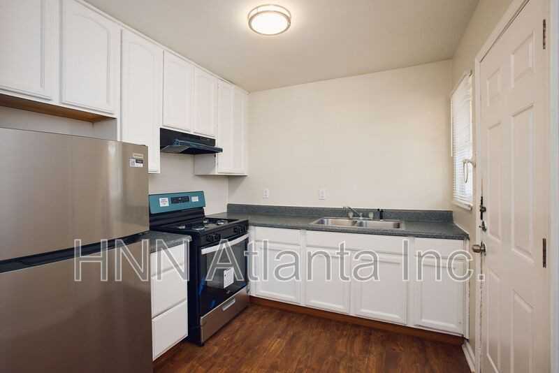 150 Hedges St Se - Photo 4 of 12