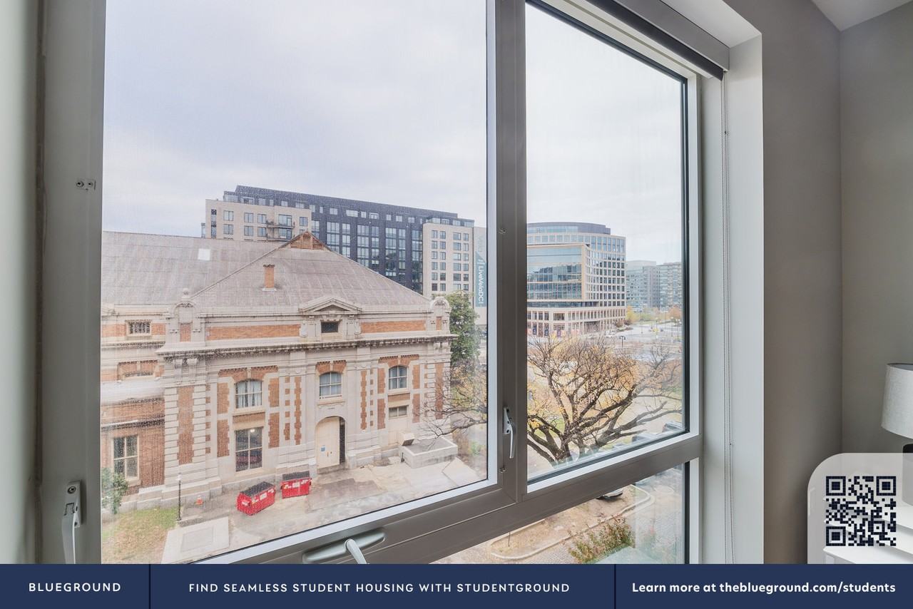 3 Tingey Square Southeast - Photo 7 of 50