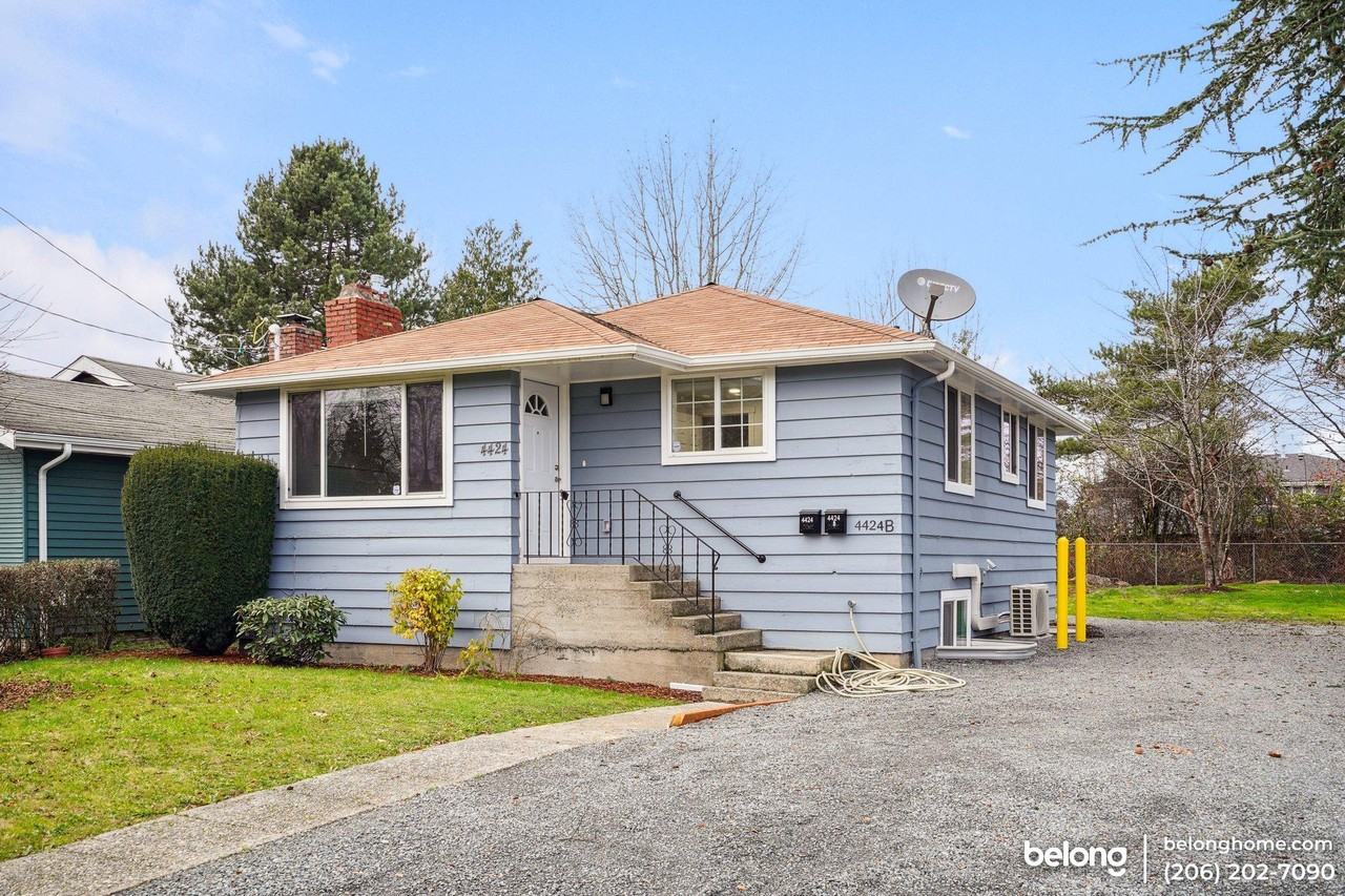 4424 S Holly St #B