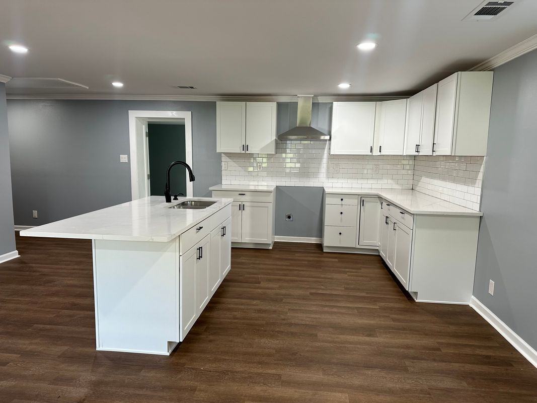 3658 N 38th St - Photo 3 of 11