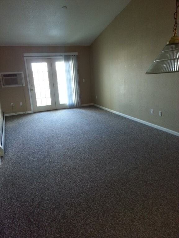 Reitz Park Village - Photo 5 of 22