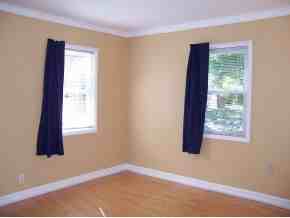 70 Ruth Ave - Photo 3 of 6