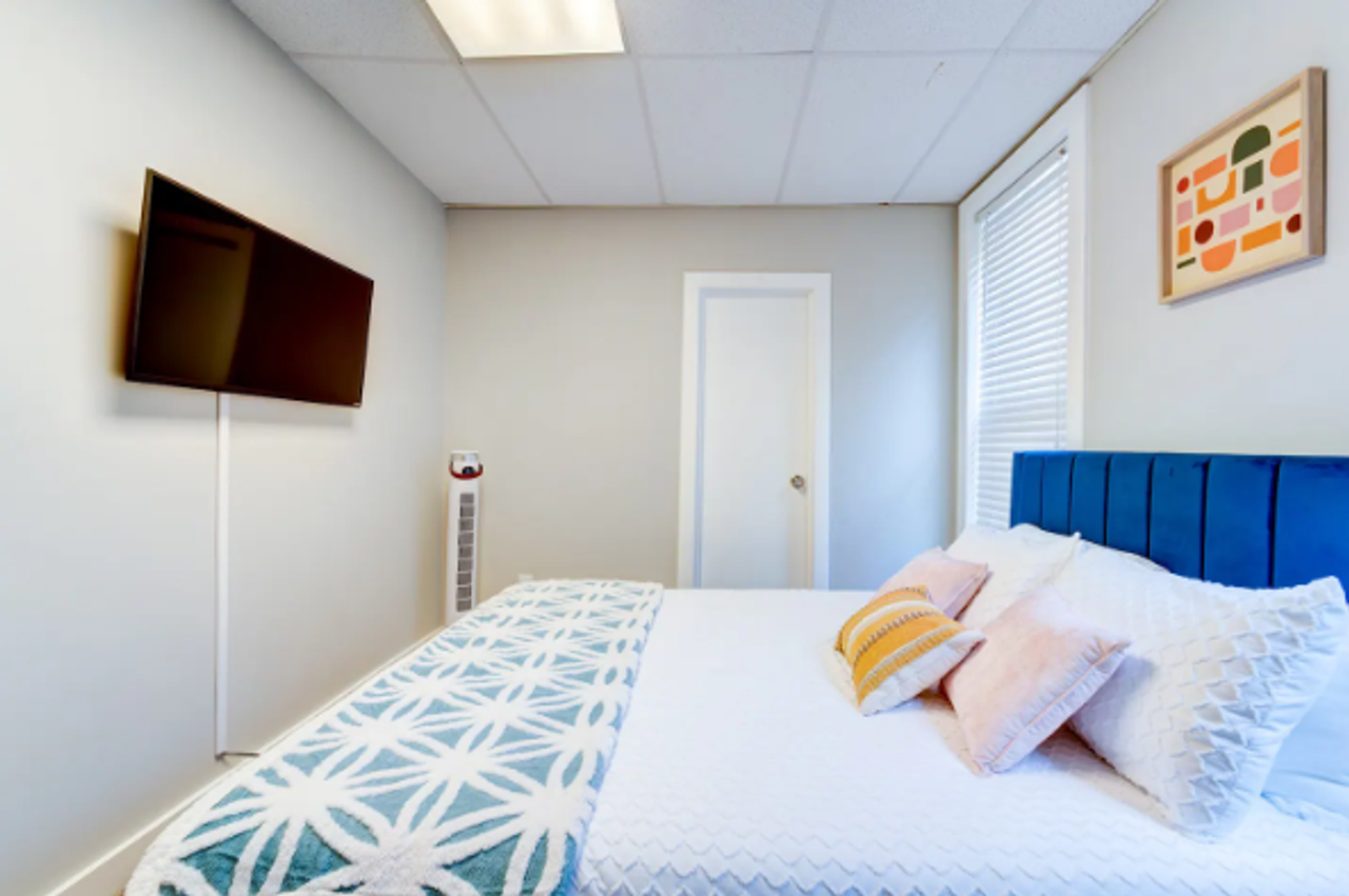 174 Park Street - Photo 7 of 36