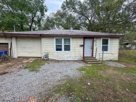 638 Melrose St - Photo 1 of 1