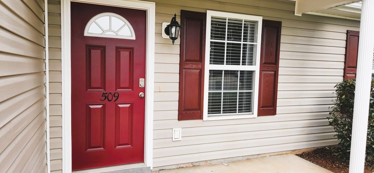 509 Indiana Ct - Photo 2 of 15