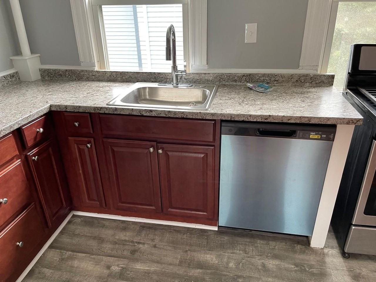 229 Dwight Street - Photo 2 of 41