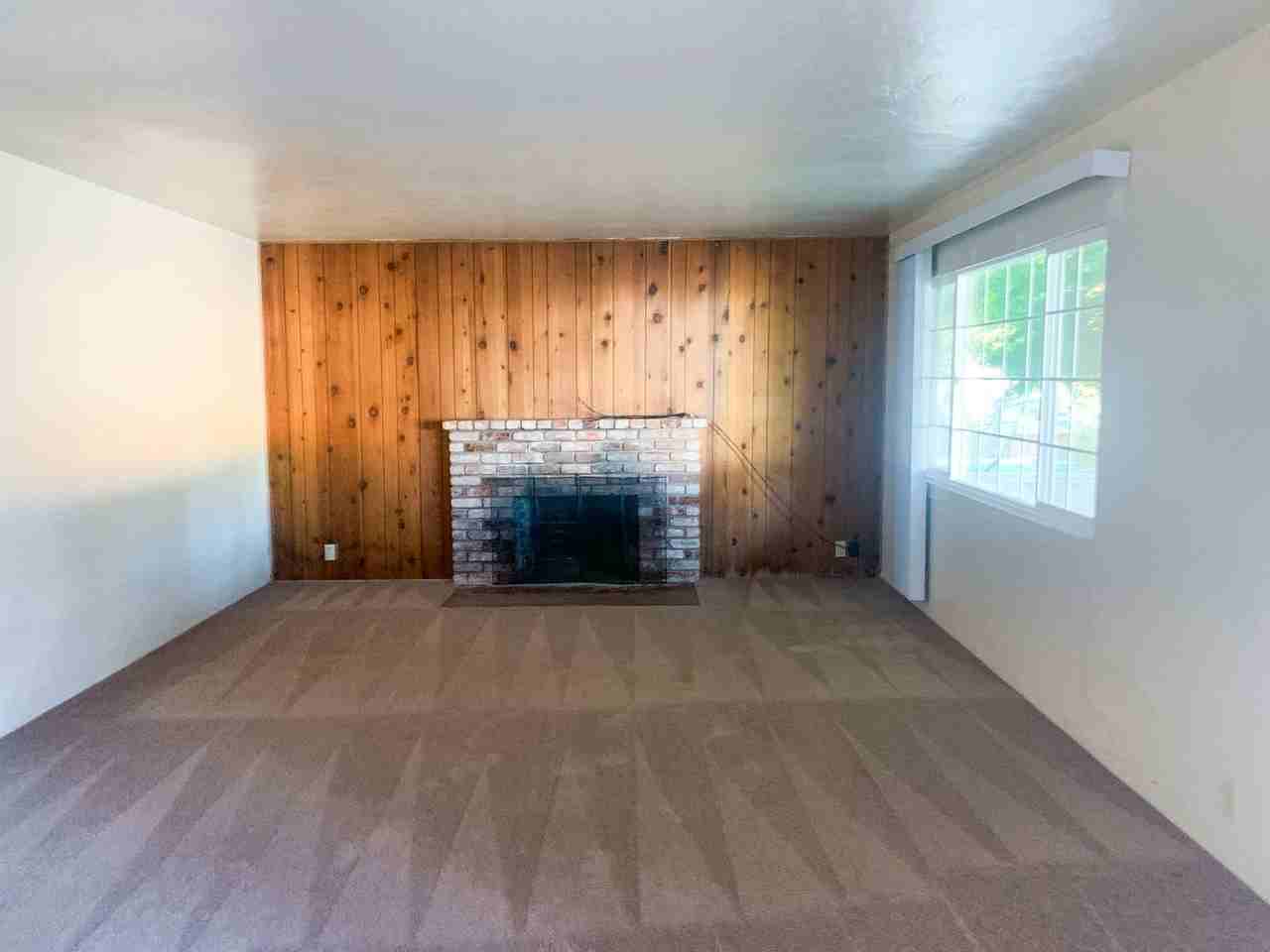 2270 Ross St - Photo 3 of 21