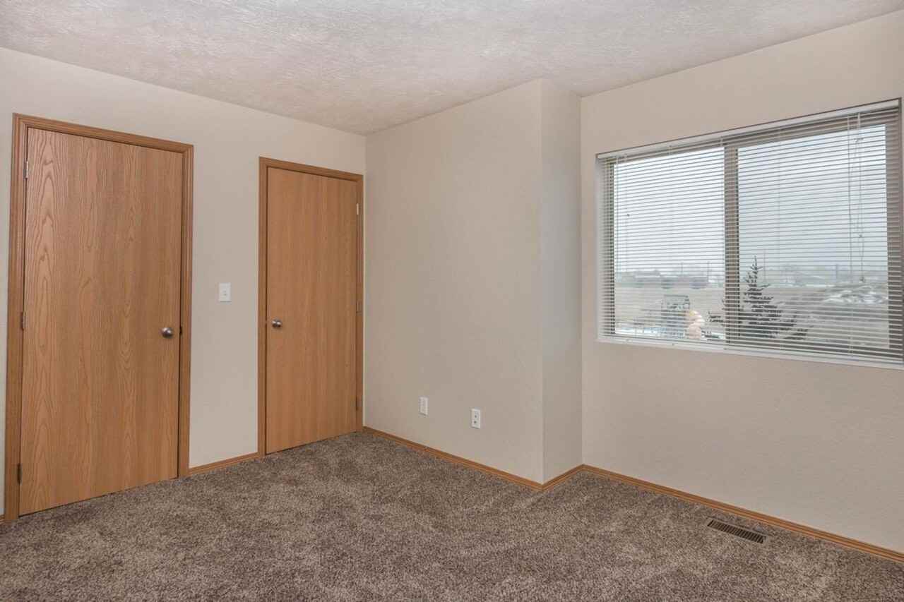 140 S. Shebal Avenue - Photo 7 of 8