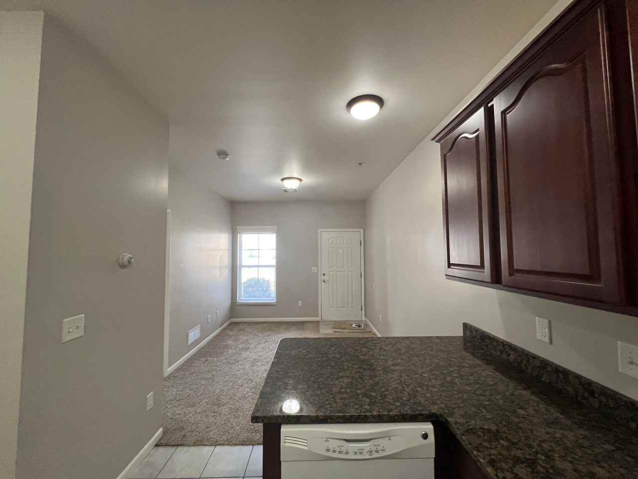 1119 Ratone St #2 - Photo 4 of 8